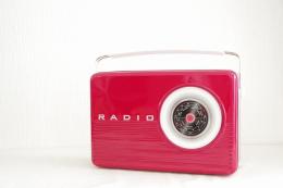 ヴィンテージ　ラジオ缶